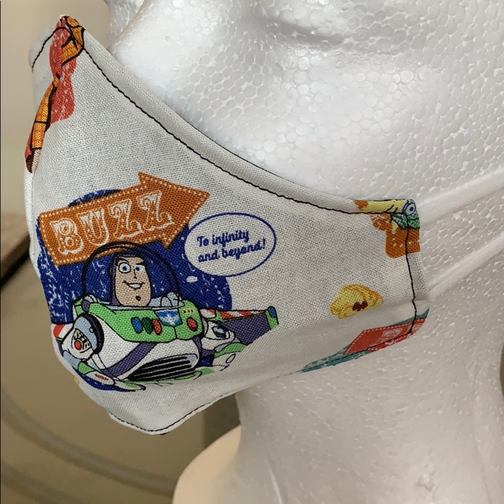 Disney Toy Story 4 Character Badges Mask - Picture 3 of 5
